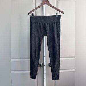 Athleta black and silver stripe leggings size medium